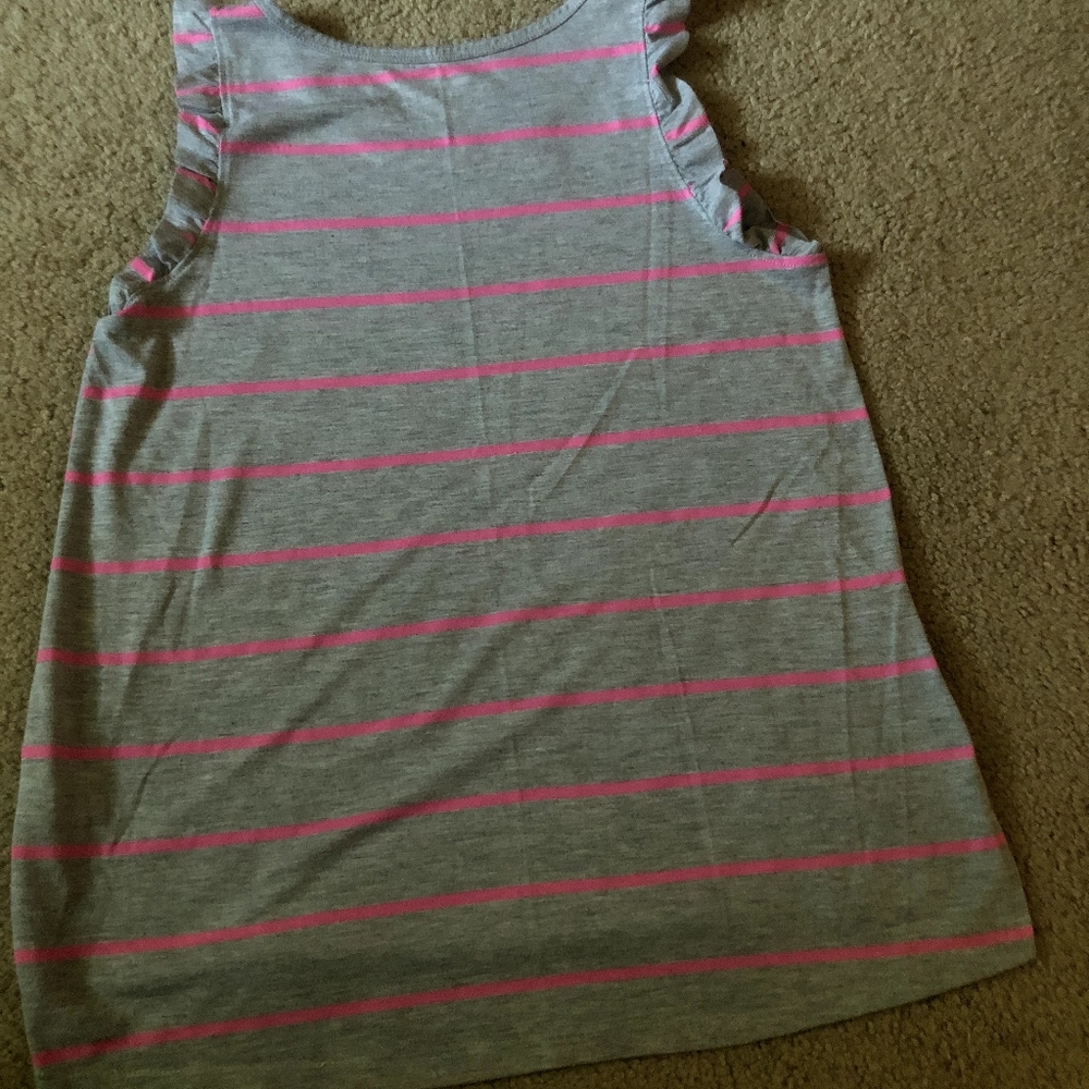 SO Ruffle Tank - Picture 2 of 2